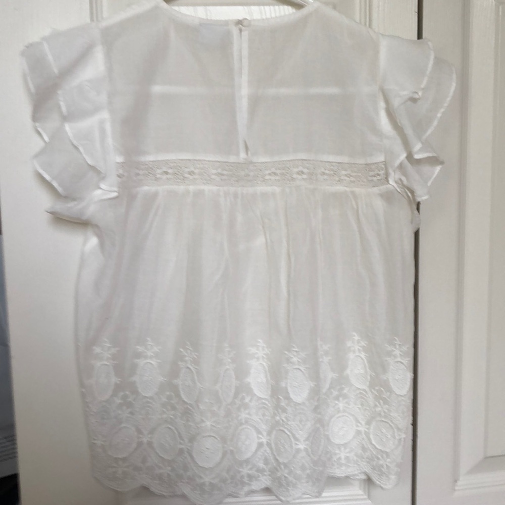 Aritzia cotton embroidered whitE top. NWOT. XS - Picture 2 of 8